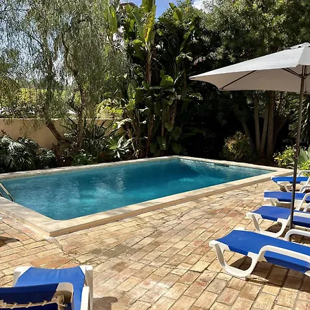 Paradise House Pool Garden Villa