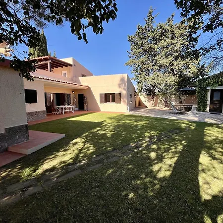 Paradise House Pool Garden Villa